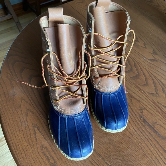 Navy Blue L.L. Bean Boots - Picture 3 of 4